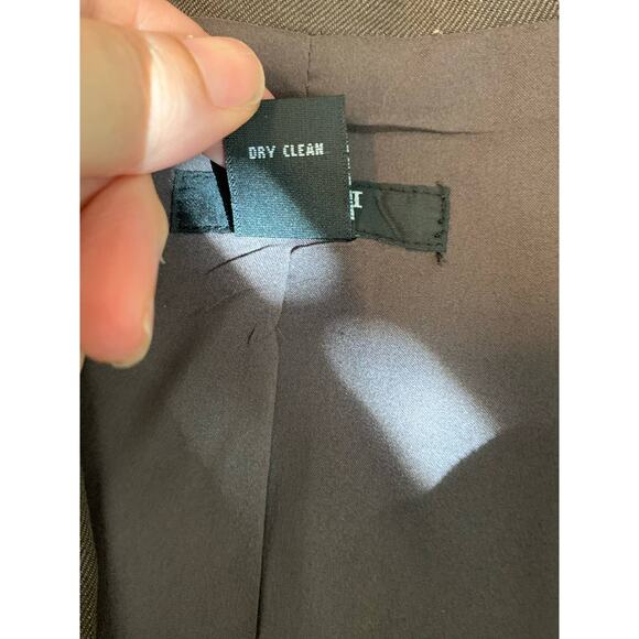 Alfani brown 2 buttoned stitched lapel detail casual blazer size 8P - Picture 4 of 8